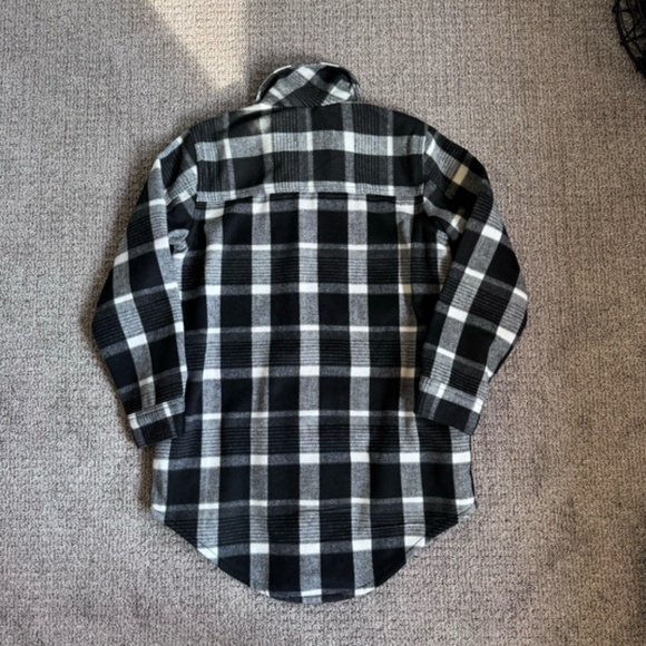✨Last Chance✨ Old Navy Black Plaid Soft-Brushed Utility Shacket - Picture 7 of 8